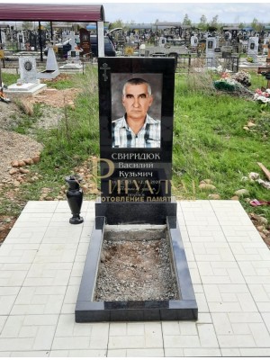 Памятник из гранита 157 — ritualum.ru